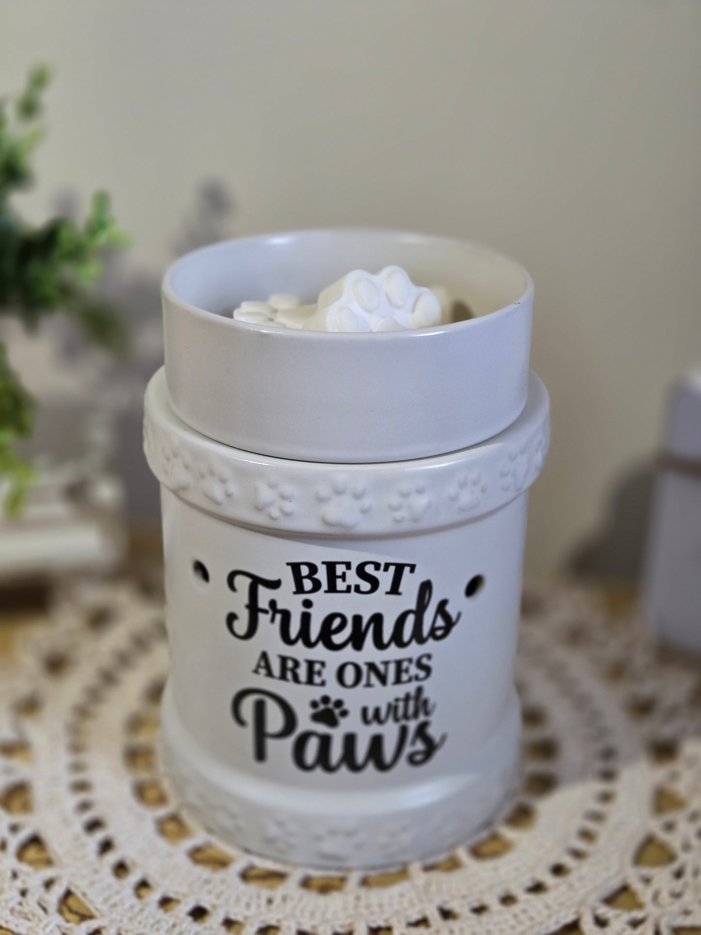 Best Friends Are Ones With Paws Fragrance Warmer