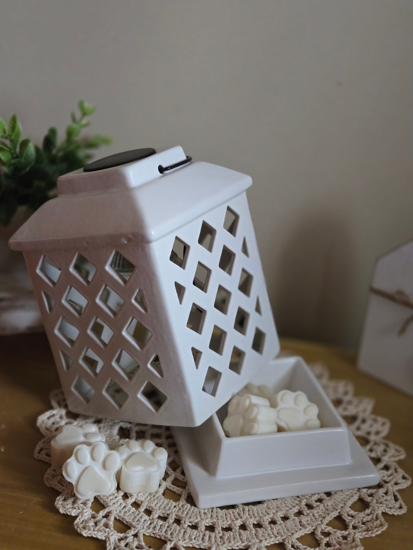 Candle Warmers Etc. Trellis Lantern Fragrance Warmer